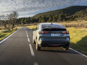 Citroën C4 test - origineler dan de Golf (en hij wint op nóg een onderdeel)