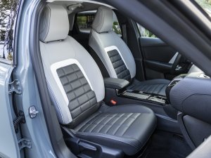 Citroën C4 test - origineler dan de Golf (en hij wint op nóg een onderdeel)