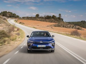 Eerste review Citroën C5 X: zijn we er toch weer ingetuind