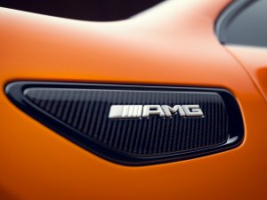 Mercedes-AMG Concept GT XX knalt heftige toekomst binnen - met vette knipoog naar vroeger