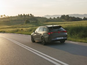 Cupra Leon (2024) test -