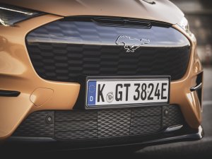 Eerste review: dit is waarom de elektrische Ford Mustang Mach-E GT (2021) een beetje stout is