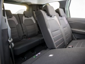 Met deze zevenzitter wil Dacia de Skoda Peaq en Peugeot E-5008 uitdagen