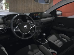 Is de nieuwe Dacia Sandero dúúrder dan de Renault Clio?