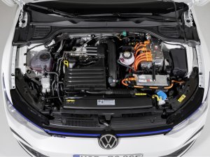 Drie hot hatchbacks in één klap: Volkswagen Golf GTI, GTD en GTE