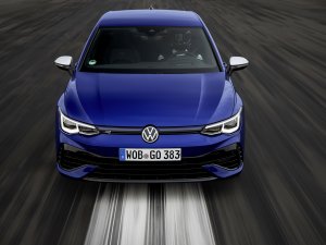 Volkswagen Golf R is 15.000 euro duurder dan Golf GTI