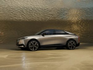 DS no 4 facelift (2025) in de schaduw van veel groter Frans nieuws