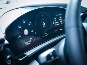 Review goedkoopste Porsche: Macan Electric RWD (2025) - 100 pk meer dan de engste Porsche ooit