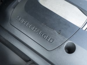 Jaguar-rijder Mathijs: "BMW is voor mij synoniem voor ellende"
