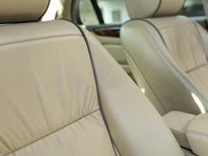 Jaguar-rijder Mathijs: "BMW is voor mij synoniem voor ellende"