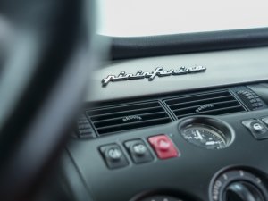 Marc heeft de snelste Fiat ooit en krijgt bewonderende blikken van Ferrari-rijders