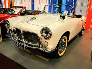 Waarom een koninklijke auto niet één, niet twee, maar drie kentekens heeft