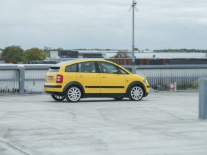 Hans Jan over zijn Audi A2: "Iemand vroeg me waarom ik zo'n spuuglelijke auto had gekocht"