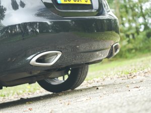 Tom over zijn bijzondere Suzuki: 'Hij tekt meer bekijks dan een Porsche'