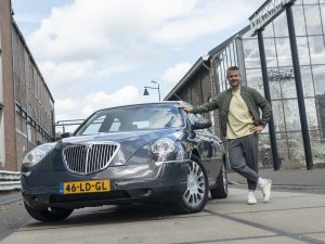 Alberto houdt van 'gevaarlijke' auto's en dit is zijn favoriet