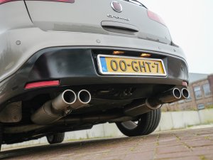 Rémond laat zijn sportwagen met V8 vaak staan voor deze vijfcilinder diesel