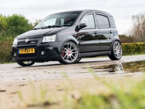 Willem over zijn Fiat Panda 100 HP: 'De motor heb ik de Ferrari-behandeling gegeven.'