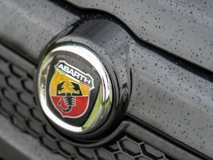 Willem over zijn Fiat Panda 100 HP: 'De motor heb ik de Ferrari-behandeling gegeven.'