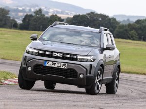 TEST - Dacia Duster is meer terreinwagen dan Volkswagen T-Cross, Seat Arona en Kia Stonic