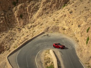 Slangen, schorpioenen, spanning: dwars door Marokko met een Mazda CX-60