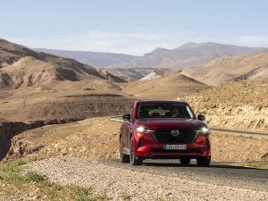 Slangen, schorpioenen, spanning: dwars door Marokko met een Mazda CX-60