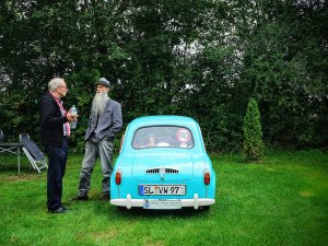 Dwergauto’s: kleine geluksbrengers op wielen