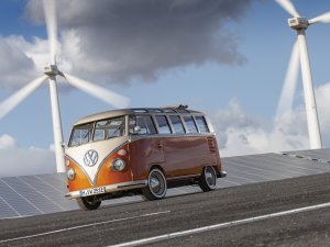 De e-Bulli: klassieke elektrische Volkswagen bus in volle glorie