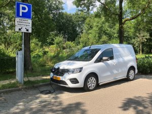 Renault Kangoo E-Tech Electric: actieradius gemeten bij 100 en 130 km/h