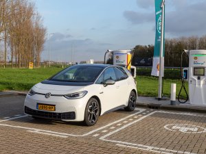 Door deze slimme truc van LG wordt jouw volgende EV goedkoper