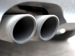 'Veel afremmen schadelijker voor de longen dan gas geven met je diesel'