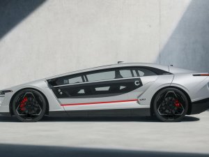 Cool! Deze bizarre auto komt uit een land waar ze je onthoofden voor overspel