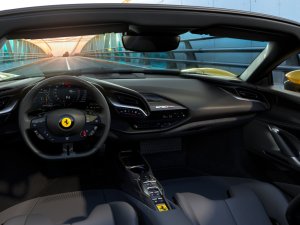 Ferrari SF90 Spider: Kan je haar tegen 1000 pk?