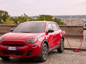 Fiat 600e kost 35.990 euro: snel bestellen voordat Fiat de prijs verhoogt