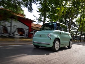 Wat fatbikes kunnen, kan de Fiat Topolino ook: topsnelheid bijna verdubbeld!
