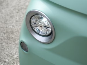 Wat fatbikes kunnen, kan de Fiat Topolino ook: topsnelheid bijna verdubbeld!