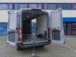 Test Ford E-Transit (2025): waar is die achteruitkijkspiegel?