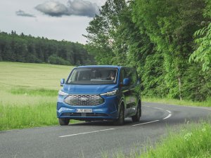 Review Ford E-Transit Custom (2025): inclusief formule 1-gevoel