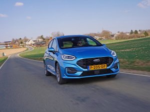 Top en flop - het goede en slechte autonieuws van week 50 (2025)