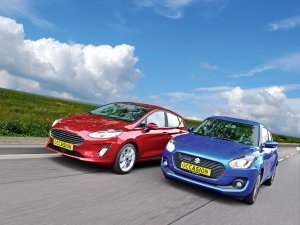 Tweedehands Suzuki Swift of Ford Fiesta? Met de Swift bespaar je tientjes per maand