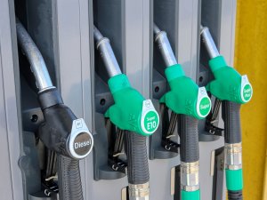 Benzineprijzen Europa: dit zijn de prijzen per land