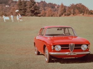 Alfa Romeo Milano krijgt een andere naam die liefhebbers doet watertanden
