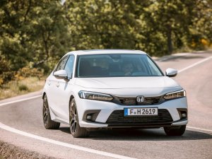 Honda blijft maar twijfelen over elektrische auto’s en gaat iets nieuws doen
