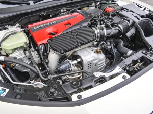 TEST hot hatches - de Ford Focus ST heeft één probleem en dat heet Honda Civic Type R