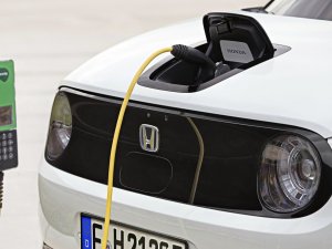 Subsidie elektrische auto 2020: overheid moet de geldkraan opendraaien