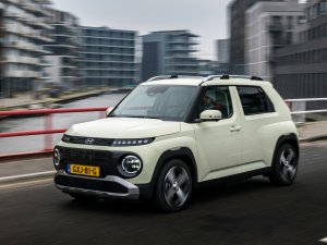 Is de Hyundai Inster de goedkope EV die je moet hebben?