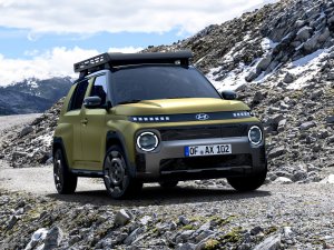 Waarom de nieuwe Hyundai Inster Cross 8590 duurder is dan een gewone