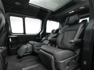 Deze nieuwe elektrische bus neemt zomaar negen mensen mee