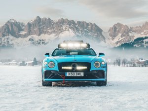 Bentley Continental GT transformeert tot brute ijsracer