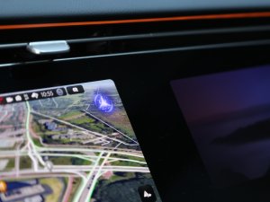 TEST: Deze 6 luxefuncties uit de nieuwe S-Klasse willen we ook in gewone auto’s