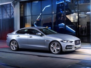 Waarom deze verzekeraar auto’s van Jaguar en Land Rover weigert